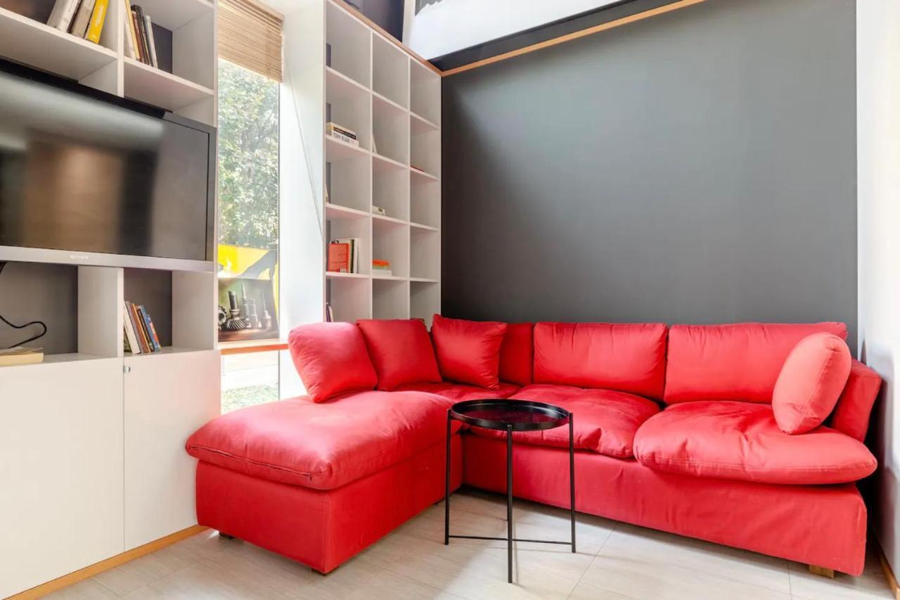 Design Spacious Loft In Navigli - Hosted By Sweetstay Милано Екстериор снимка
